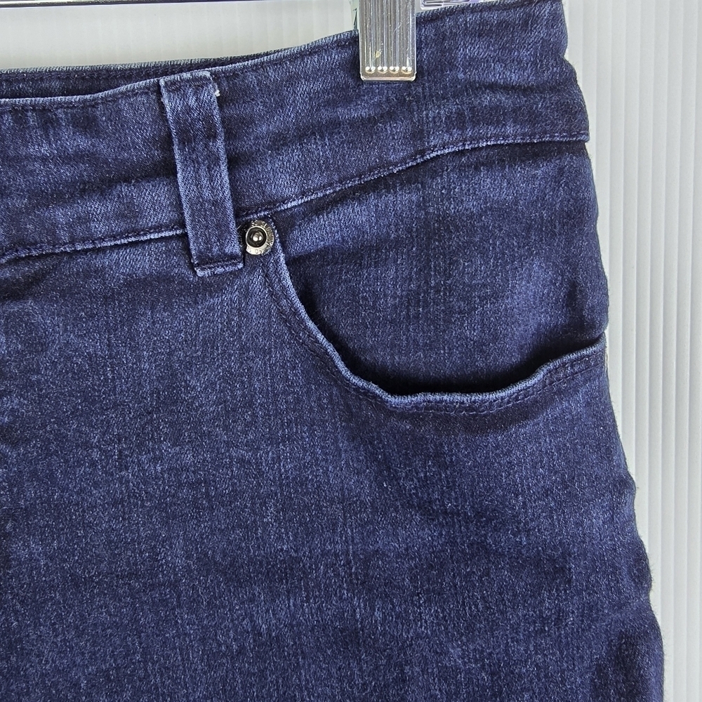 Chico's So Slimming Dark Wash Ankle Length Jeans Straight Leg Stretchy Size 1=8 - Picture 7 of 15
